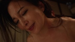 ROE-132 憧れの叔母に媚薬を盛り続けて10日後、ガンギマリ中出しハメ放題のアヘアヘ肉便器になった…。 一色桃子