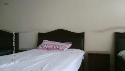 啊三探花酒店叫的外卖，骚人妻兼职进门好直接，脱了衣服等草给大哥口硬大鸡巴，各种姿势暴力抽插直接干射