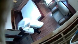 绝版360摄像头商务酒店独享台偷拍小哥搞厂妹少妇穿着白丝六九舔逼做爱