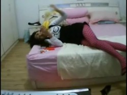 当年很火爆大长美腿女神-紫竹铃 最齐全视频新老图集合85V 各种变态虐阴，强大的丝袜大长美腿，各种机器