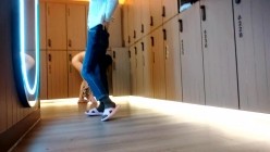 国内某高端会所更衣偷拍~高质量美女络绎不绝