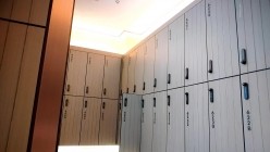 国内某高端会所更衣偷拍~高质量美女络绎不绝