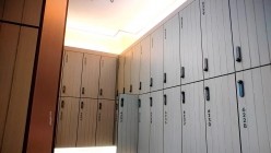 国内某高端会所更衣偷拍~高质量美女络绎不绝