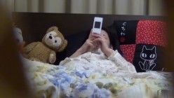 老公加班没有回家白白嫩嫩的妹子只好用跳蛋来解决了