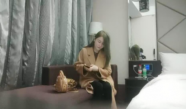 利哥探花 风衣大长腿美女 自摸肥逼浪叫 多种姿势