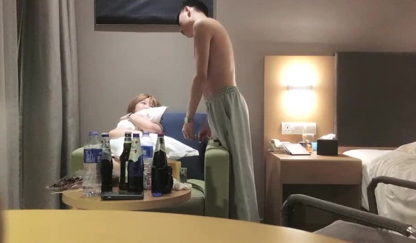 泡良最佳教程，完整版未流出，【666绿帽】，众多