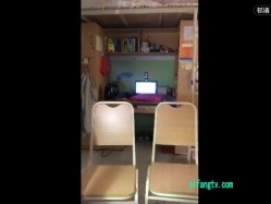 【大学萌妹定制自拍系列】超清纯大学美女身材超级棒 3V+39P