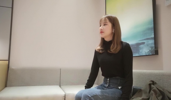 【小宝寻花】3000网约高颜值外围小姐姐，清新女