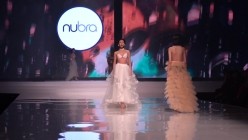 【内衣秀4】珍藏经典 无底内裤 这毛漏的厉害