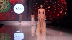 【内衣秀4】珍藏经典 无底内裤 这毛漏的厉害