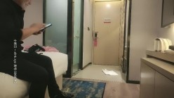 周五狂欢夜，极品小萝莉，【小天娱乐】洗干净了随便亲，小仙女舌吻口交啪啪，甜美乖巧，艳福不浅，人气爆棚