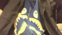 小宝寻花深夜场低端体验黑衣少妇啪啪，口交上位骑乘大力抽插猛操