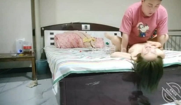 真实原创大神记录与大肥逼嫂子的偸情日子，慢慢的聊