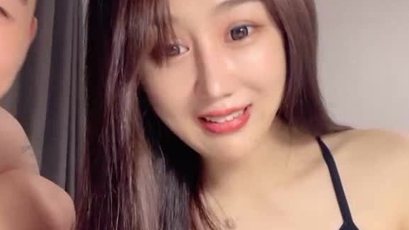 【于小雅】撸点极高，9分高颜值女神，甜美女神高颜