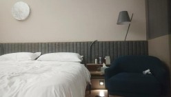 利哥探花 婴儿肥小胖妹年龄不大 技术水平不比老逼们差