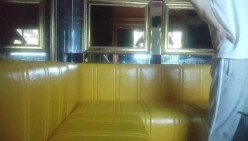 冤种探花 KTV包间来回换了四五个小姐 沙发上干最后叫来的