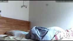 汽车旅馆偷情男女疯狂啪啪啪翘臀美少妇太骚了全程主动又舔又亲女上自己猛摇