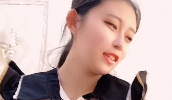 【高端资源】超美母狗司雨原版视频