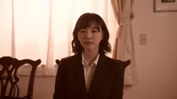 ADN-431 父親が再婚相手として連れてきたのは僕が密かに憧れていた担任の三宮先生だった。 三宮つばき