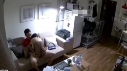 【重磅吃瓜】 ️Y州副局长D璐与副市长婚房内偷情360监控录像被眼尖的网友扒出来